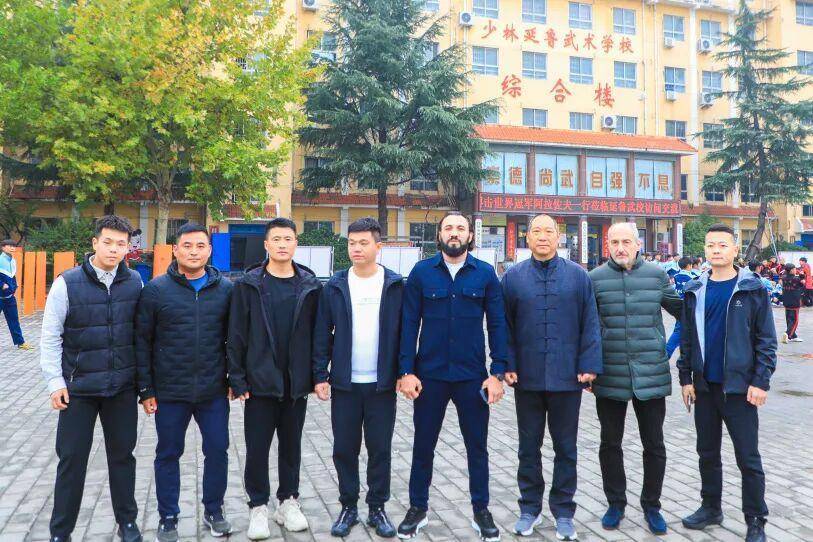 【延鲁新闻】世界冠军阿拉佐夫莅临少林延鲁教育集团参观交流 