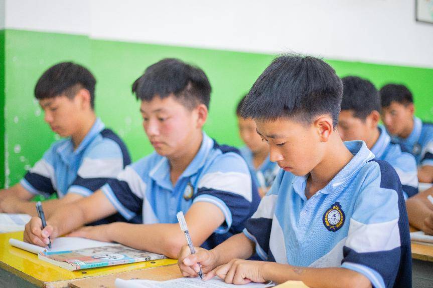 日常劳逸结合，平衡学习与锻炼