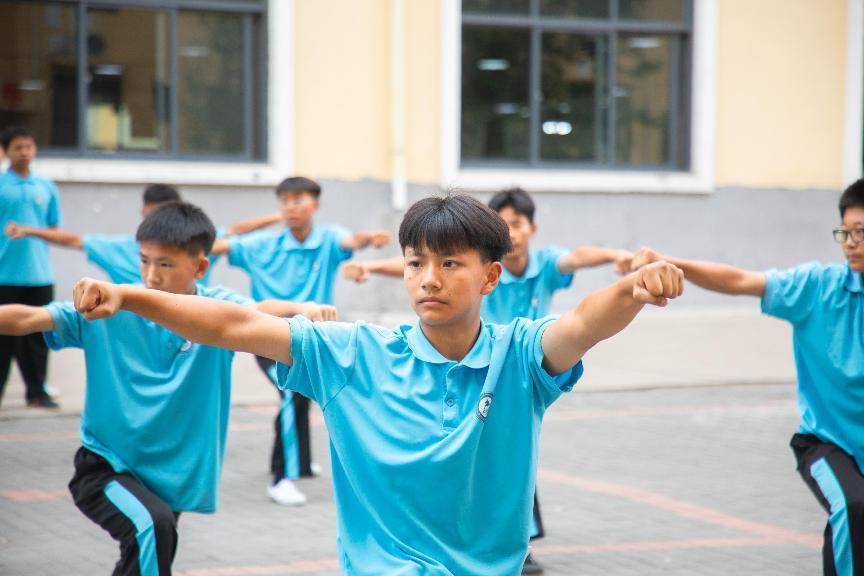 宿舍、食堂、教室、训练场：延鲁学子的四点一线生活 