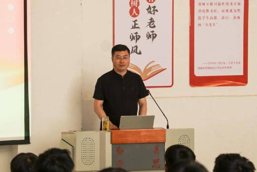 少林延鲁武术学校开展 “庆七一・颂党恩” 主题系列活动 