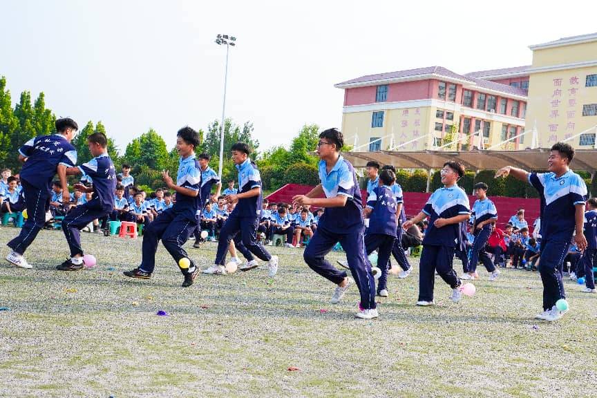 孩子在延鲁武校怎么样？这场踩气球大赛告诉你答案！