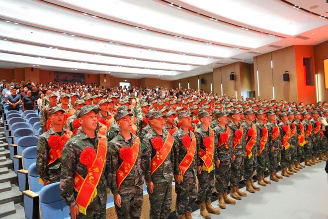 出征！少林延鲁教育集团举办2026年新兵欢送大会