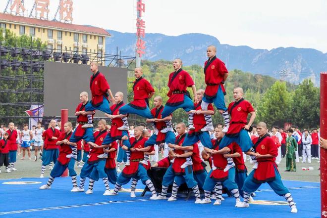 青春如炬 精彩绽放丨少林延鲁武术学校第27届校运会盛大开幕！
