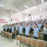 主题团课丨赓续五四薪火，青春逐梦前行
