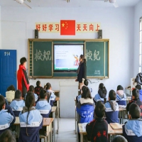 春光里启航，奋斗中成长丨集团各校区召开新学期主题班会 