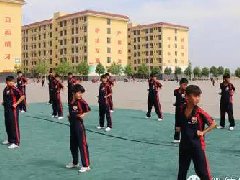 苦练武术，夏天三伏