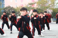 时代在呼唤“尚武精神”，少年当自强！