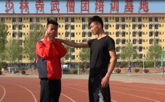 面临突袭时，超实用防身术专题