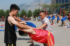 孩子在少林延鲁武术学校生病或者受伤怎么办？