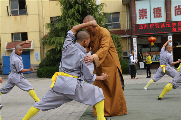 孩子难管教可以去武僧团吗?_新闻动态_少林延鲁武术学校