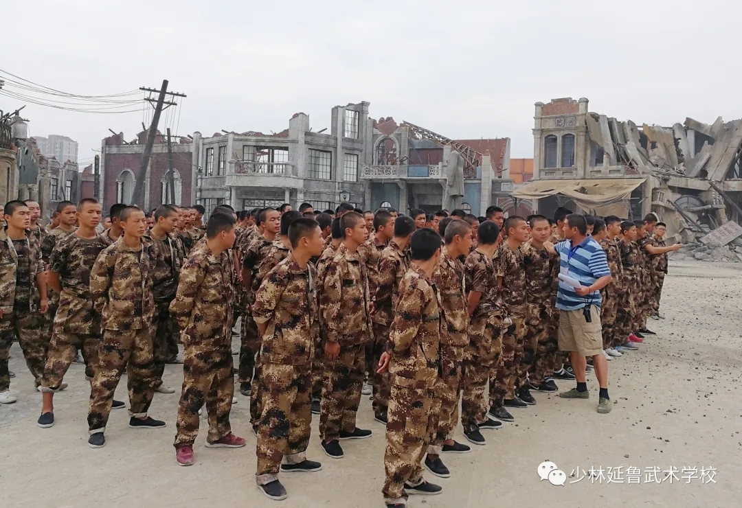 独家丨《八佰》火了，快来听他们诉说那些你不知道的背后故事